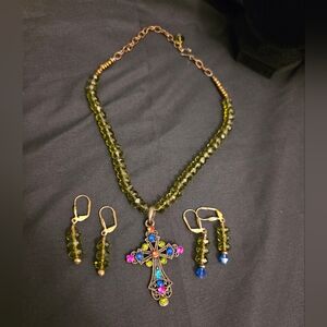 Faceted Green Glass bead Necklace With cross pendant